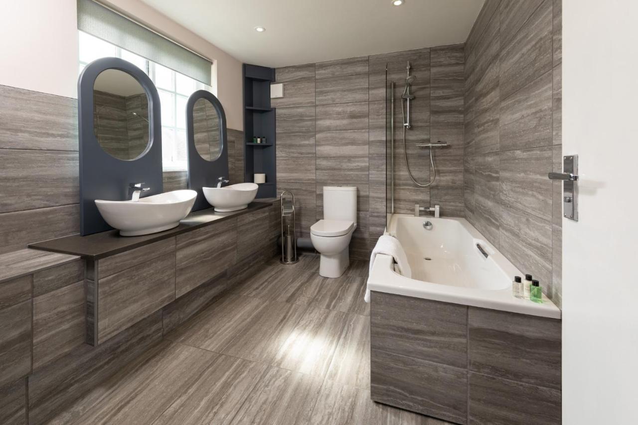 The Stable Suite At York Racecourse Exterior foto