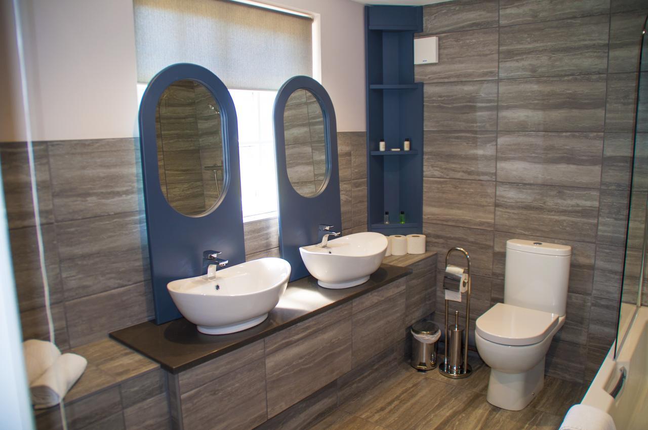 The Stable Suite At York Racecourse Exterior foto